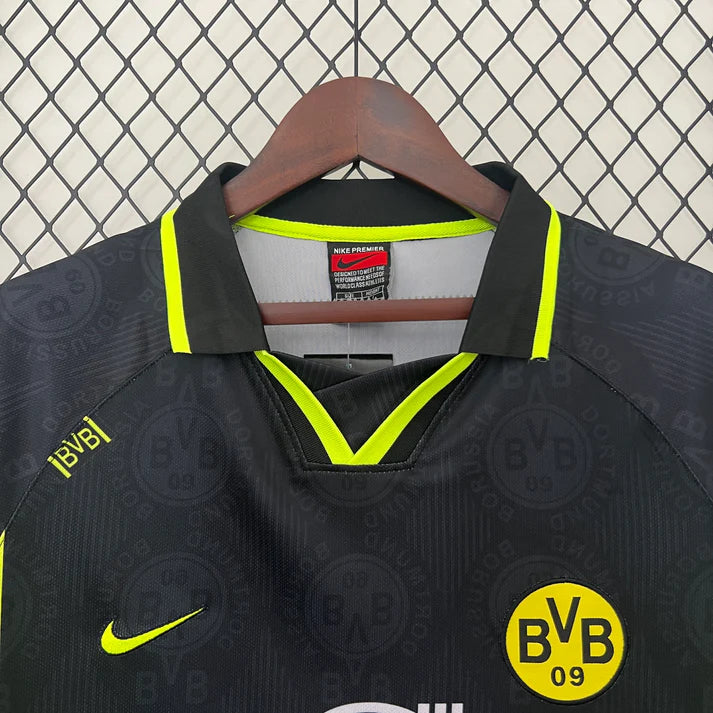 Borussia Dortmund retro 1996/97 Away