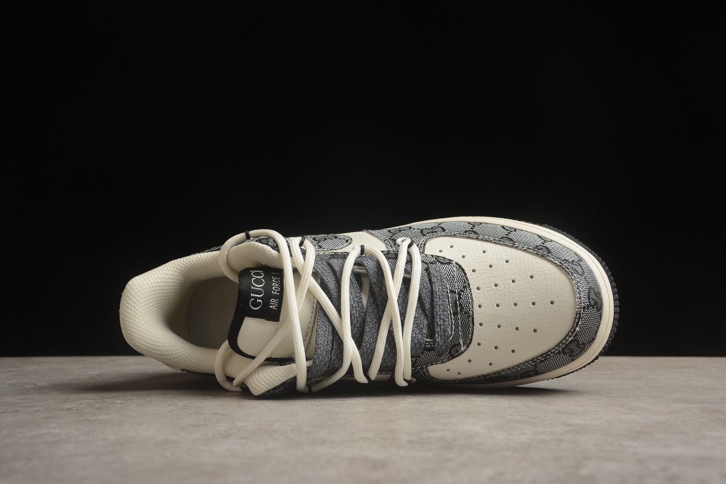 Nike Air Force 1 BD7700 555