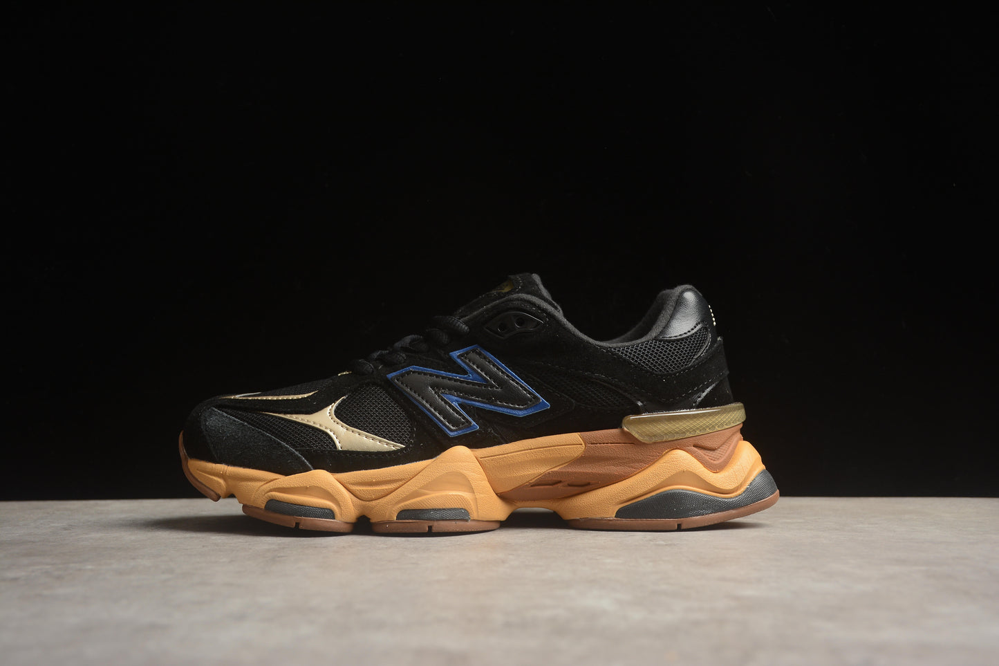 New Balance 9060 U9060RE