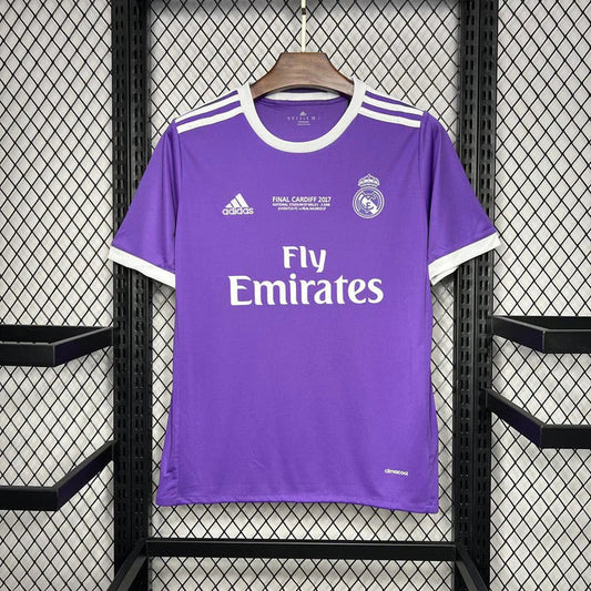 Real Madrid retro 2016/17 Away