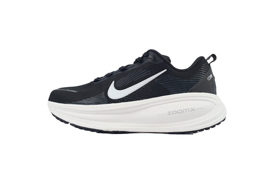 NIKE Zoom Vomero 8 N1242A2TR-A15
