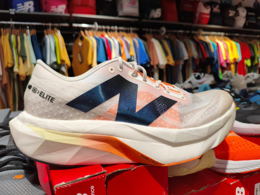 New Balance Elite