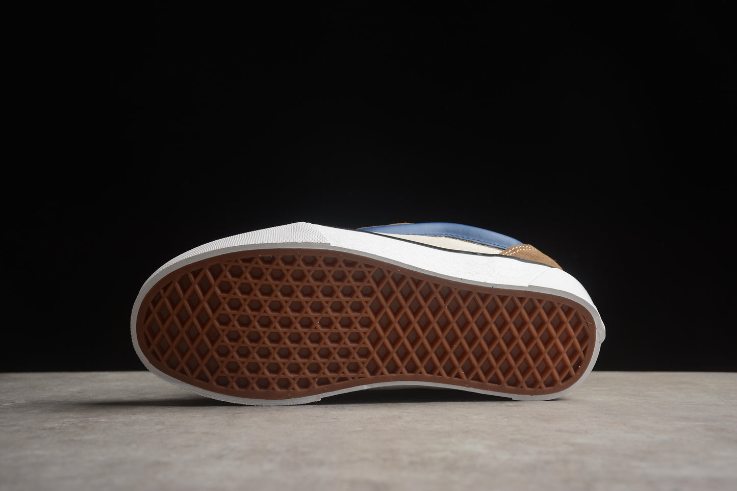 Vans Classics Knu Skoo Brown