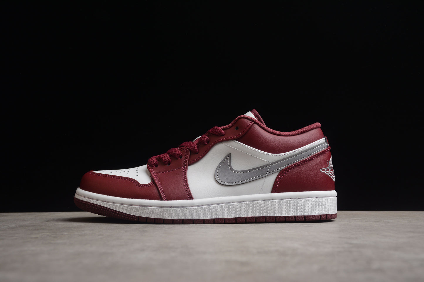 Nike Air Jordan 1 Low 553558-615