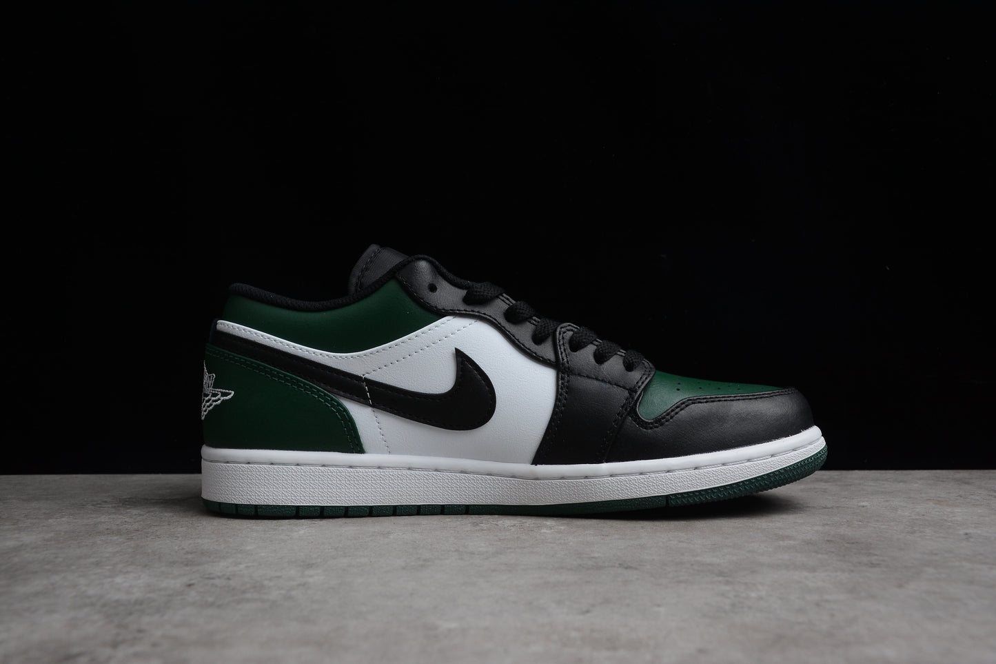 Nike Air Jordan 1 Low 553558-371