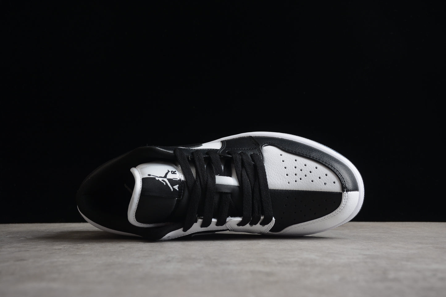 Nike Air Jordan 1 Low DR0502-101