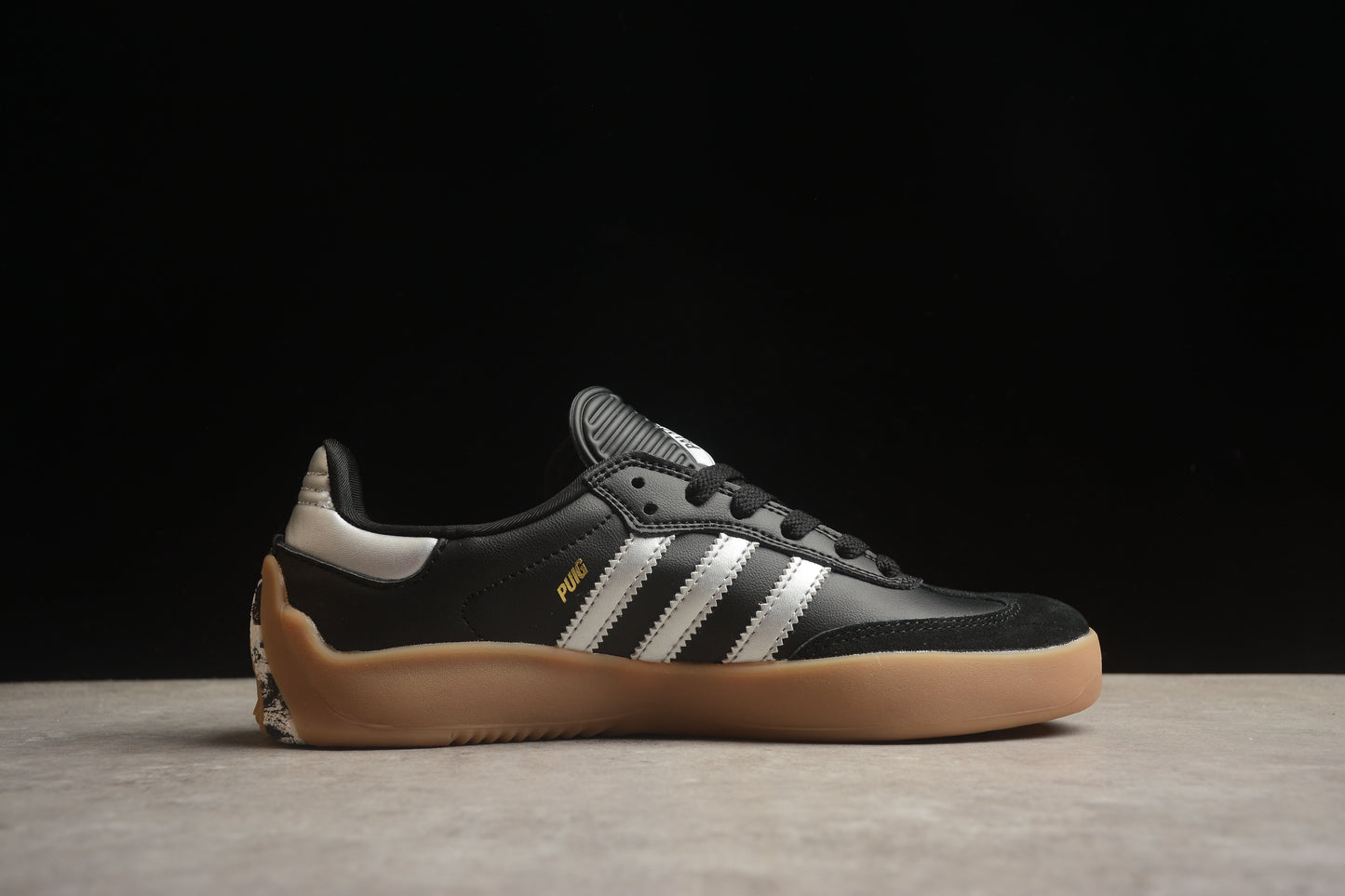 adidas originals Samba Puig HQ6099