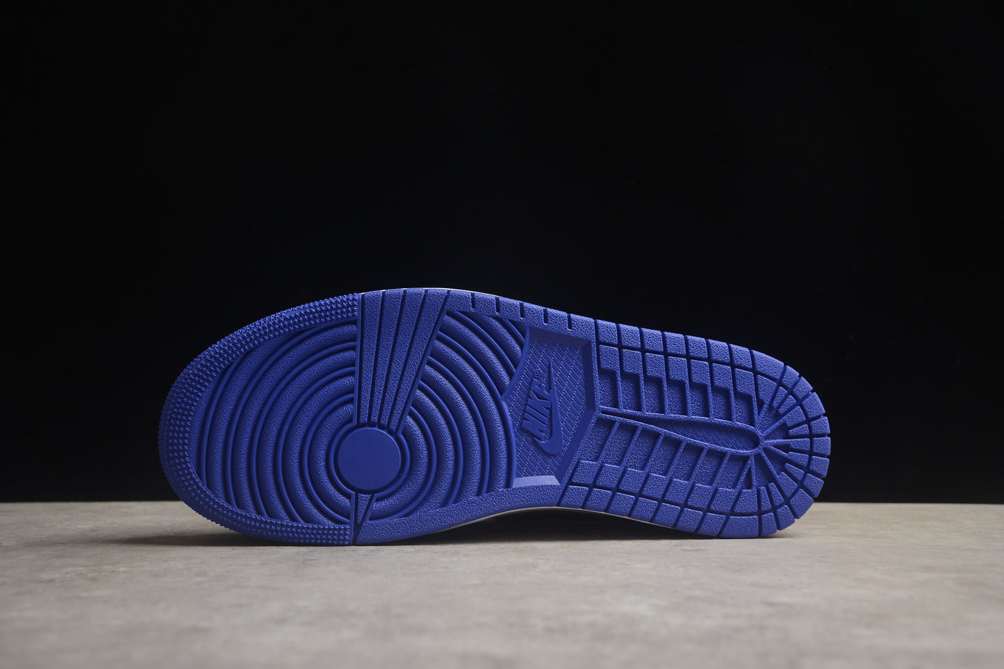 Nike Air Jordan 1 Low 553558-154