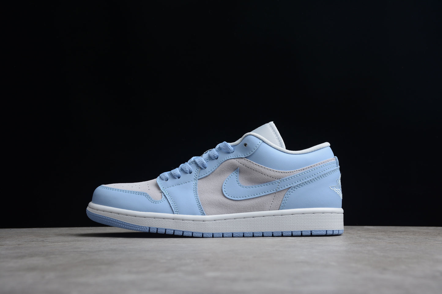 Nike Air Jordan 1 Low DC0774-050