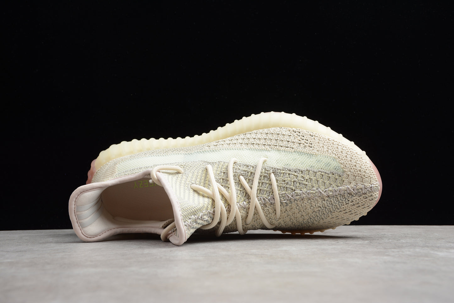 Adidas Yeezy Boost 350V2 FW5318