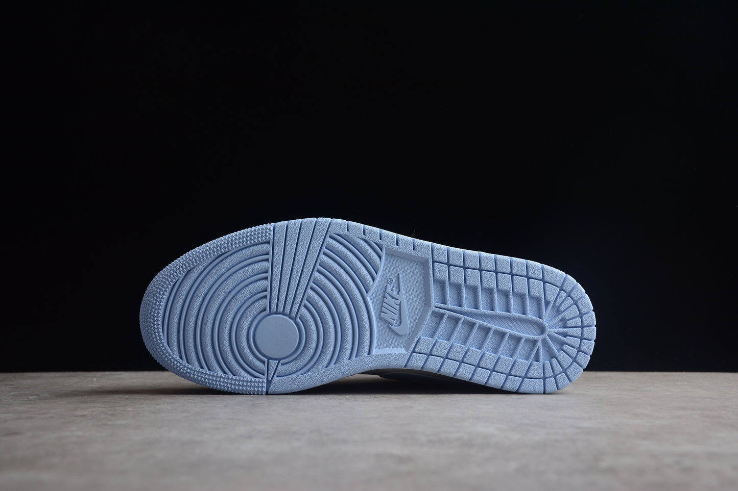 Nike Air Jordan 1 Low DC0774-141