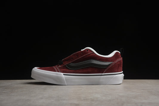 Vans Classics Knu Skool VN0009QC02Y