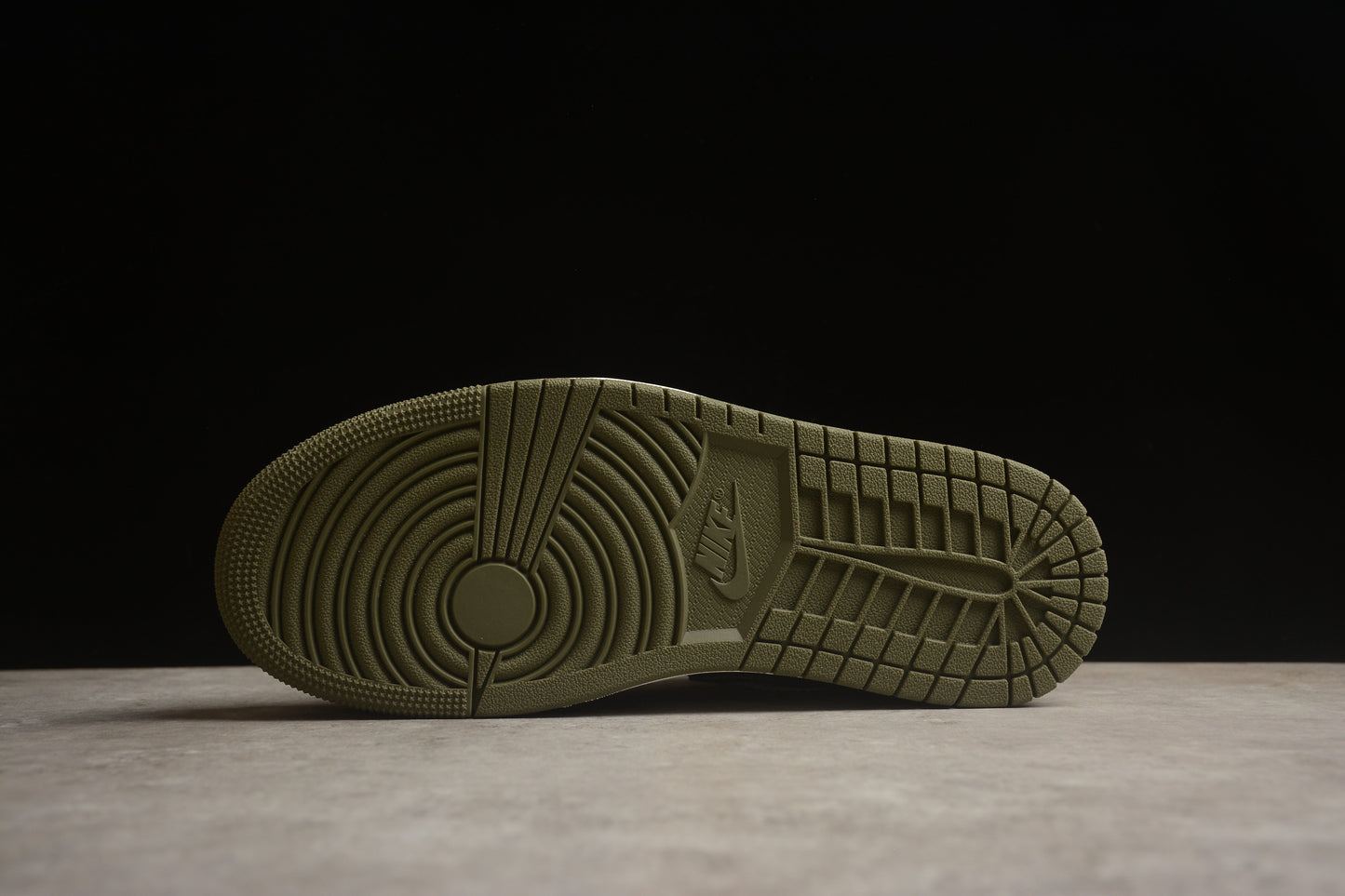 Nike Air Jordan 1 Low 553558-092