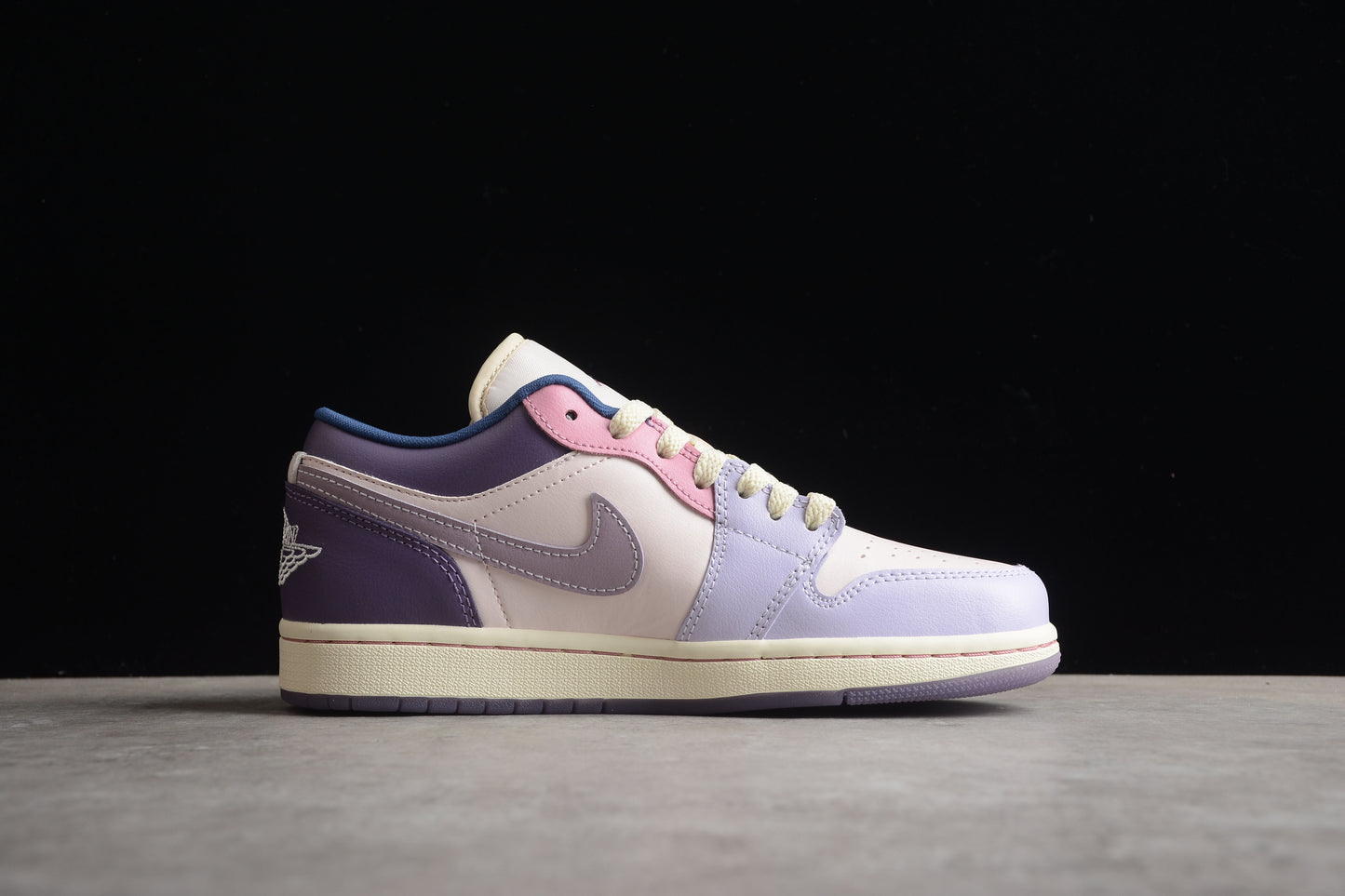 Nike Air Jordan 1 Low DZ2768-651