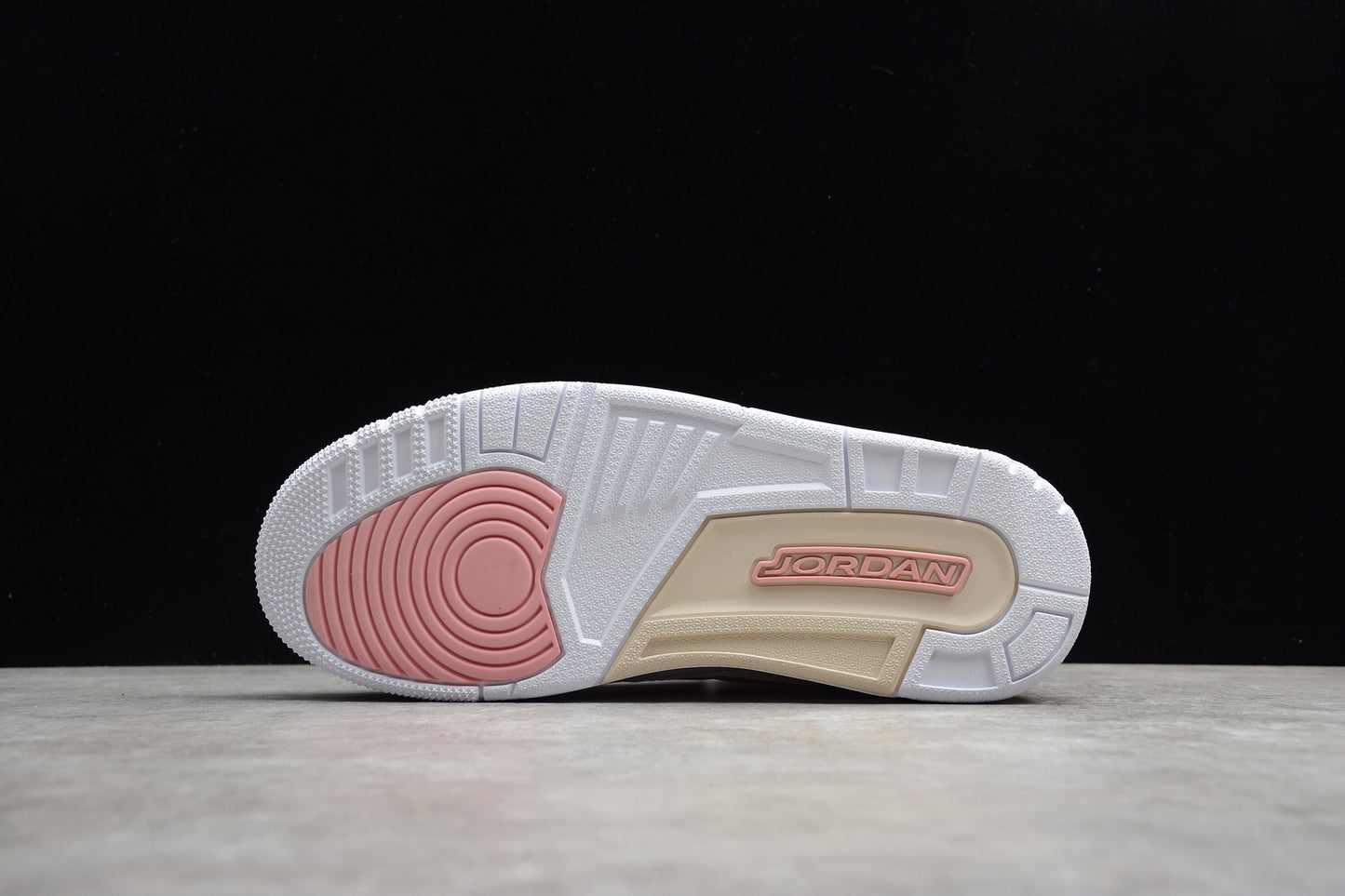 Air Jordan Retro CK9246-116