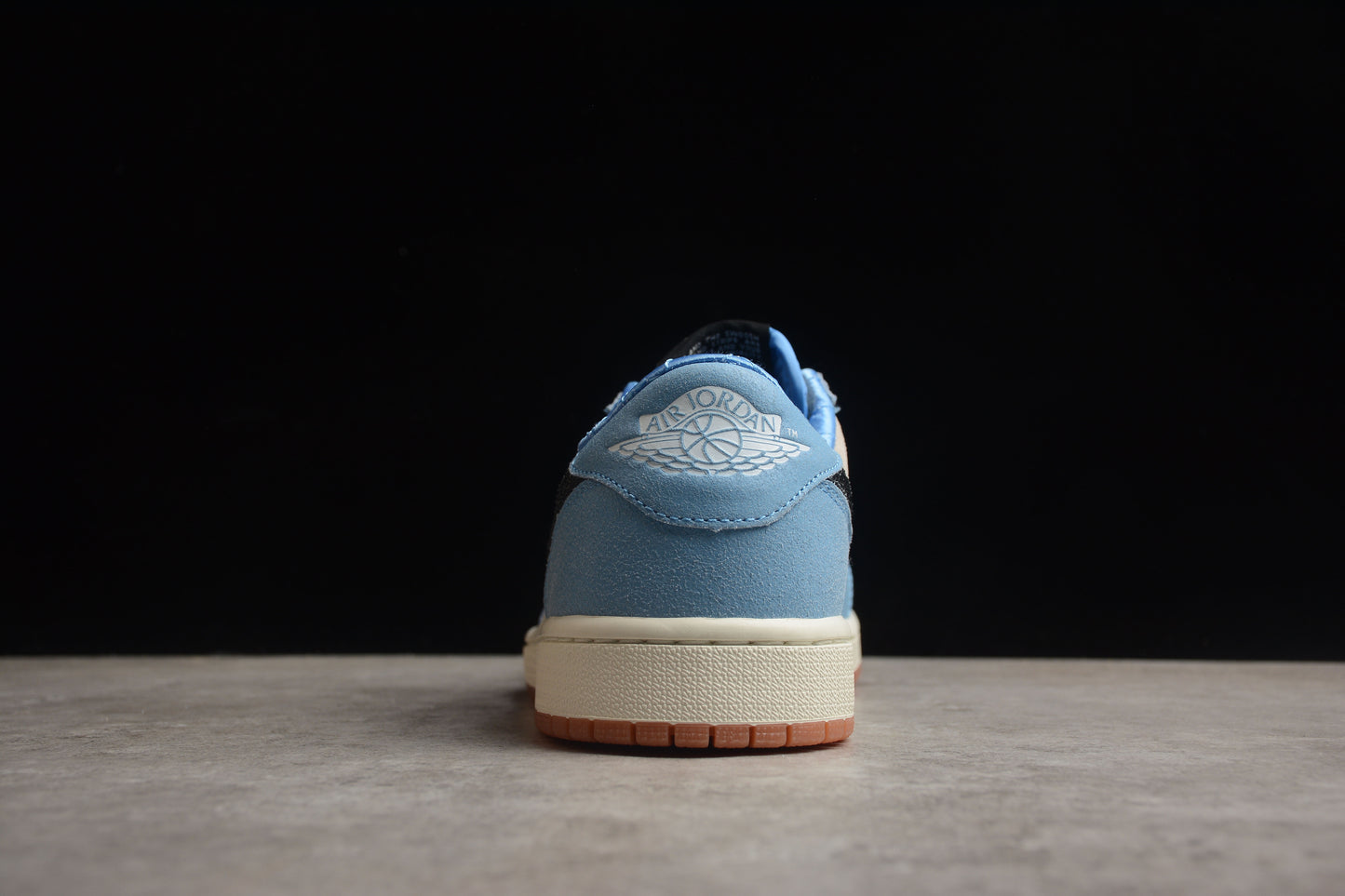Nike Air Jordan 1 Low CZ0790-141