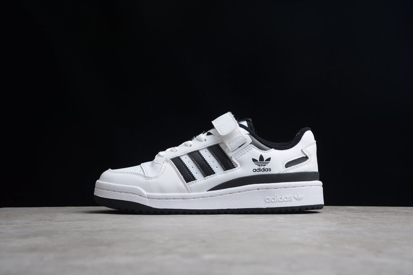 Adidas Forum 84 Low FY7757