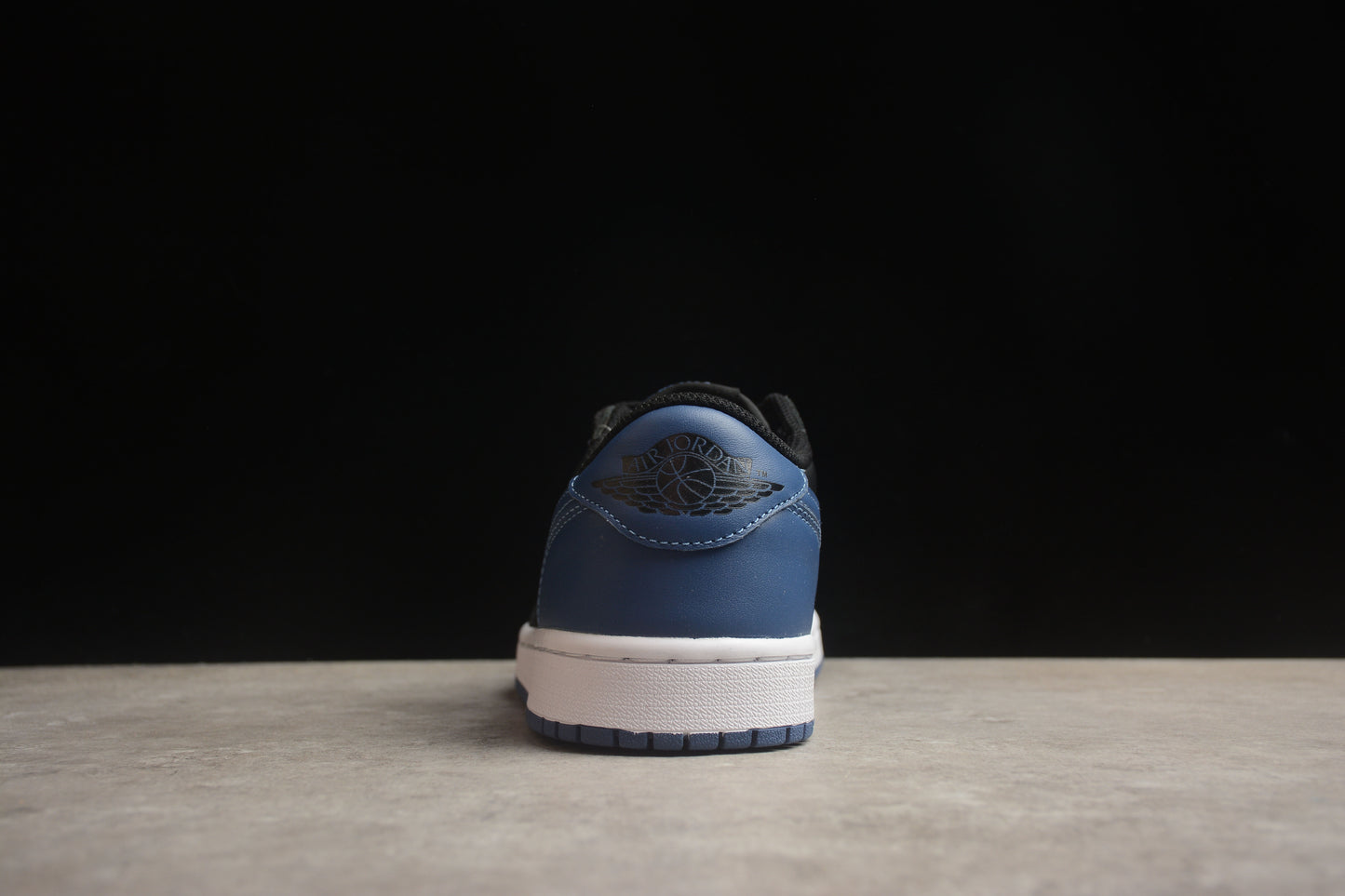 Nike Air Jordan 1 Low CZ0775 041