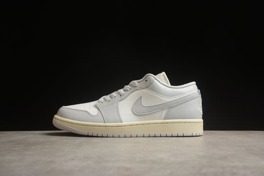 Nike Air Jordan 1 Low DC0774-103