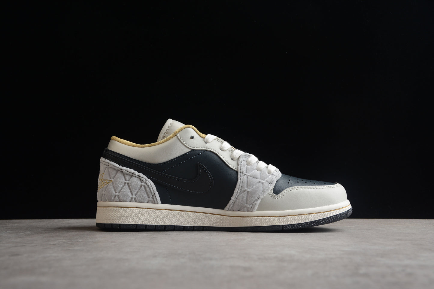 Nike Air Jordan 1 Low DV1762-001