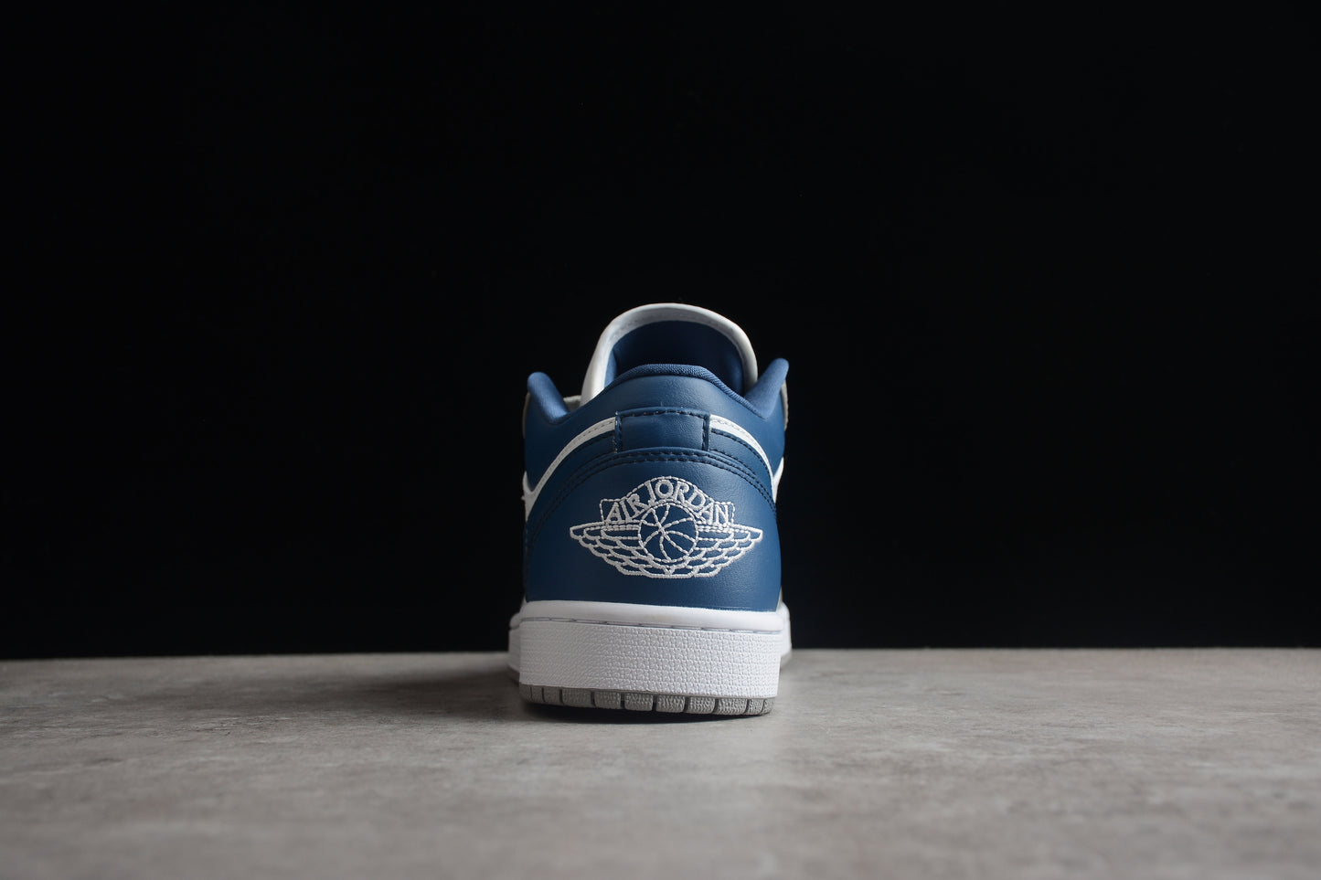 Nike Air Jordan 1 Low DC0774-042
