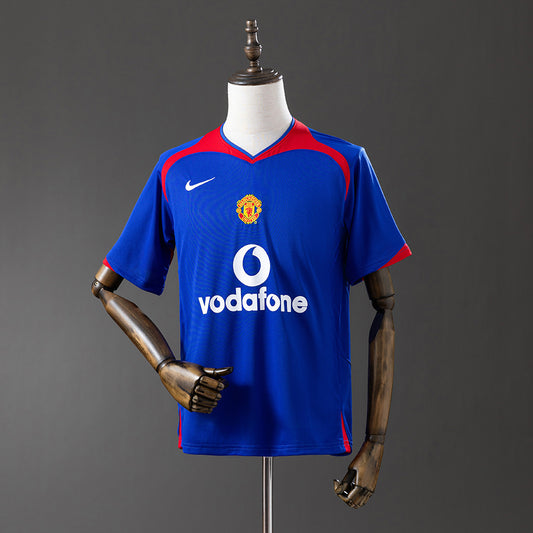 Manchester United retro 2005/06 Away