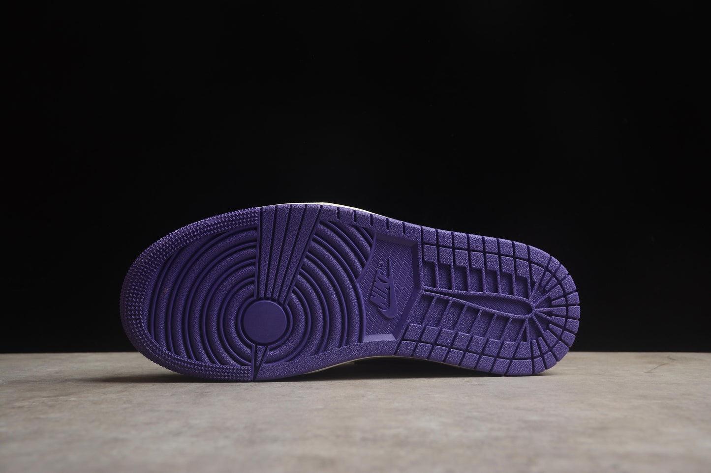 Nike Air Jordan 1 Low HF5759-101