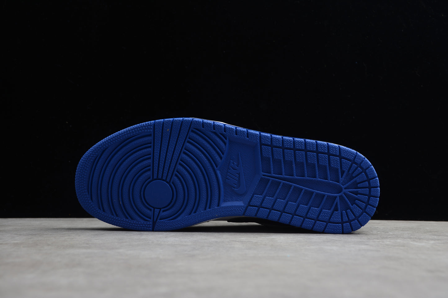Nike Air Jordan 1 Low CQ9446-400
