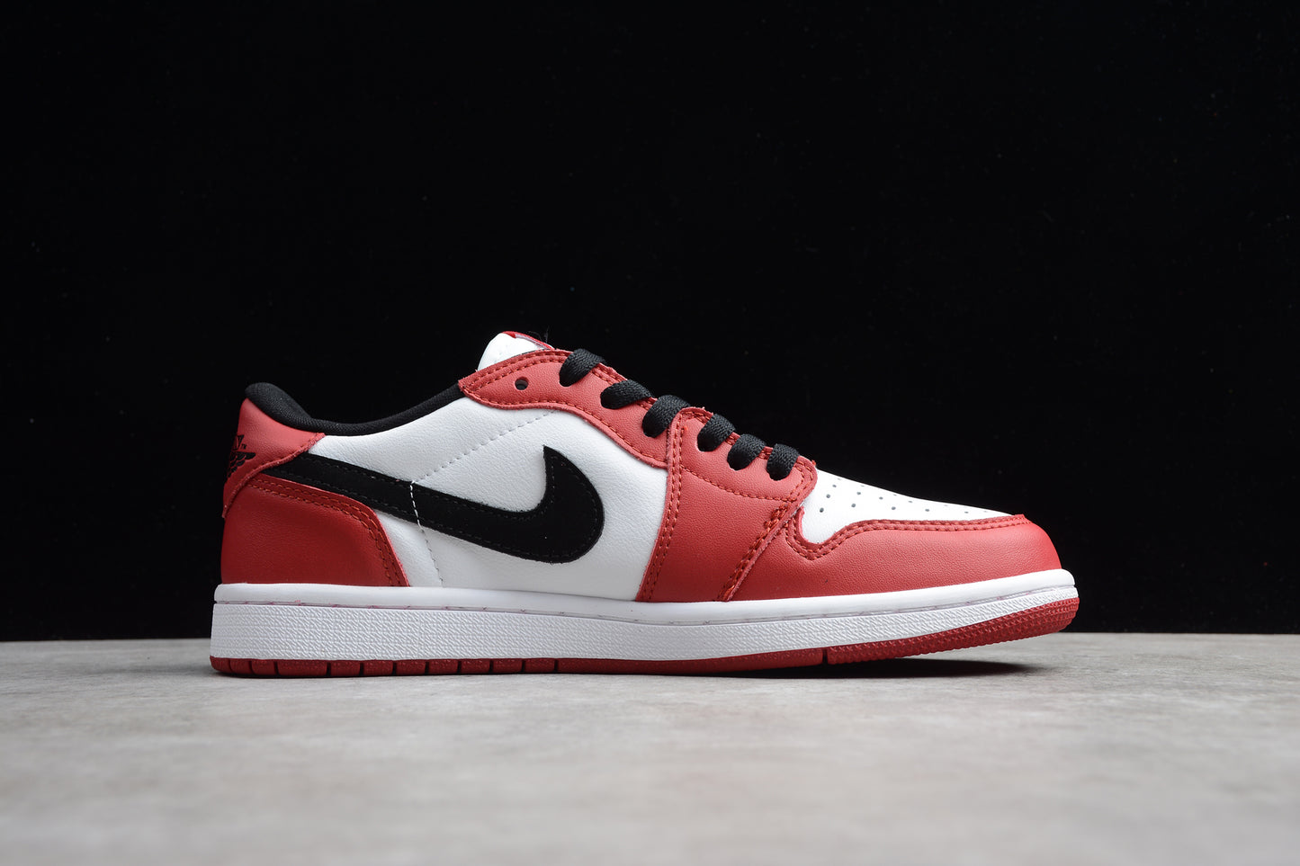 Nike Air Jordan 1 Low 705329-600