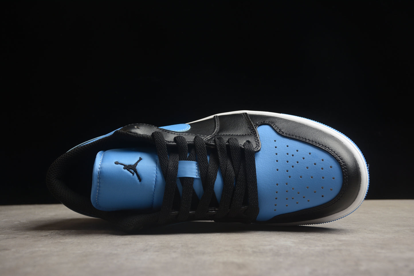 Nike Air Jordan 1 Low 553558-041