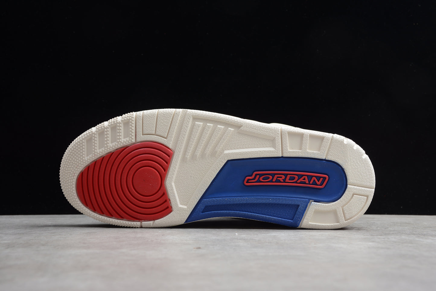 Air Jordan Retro AJ3136064-140