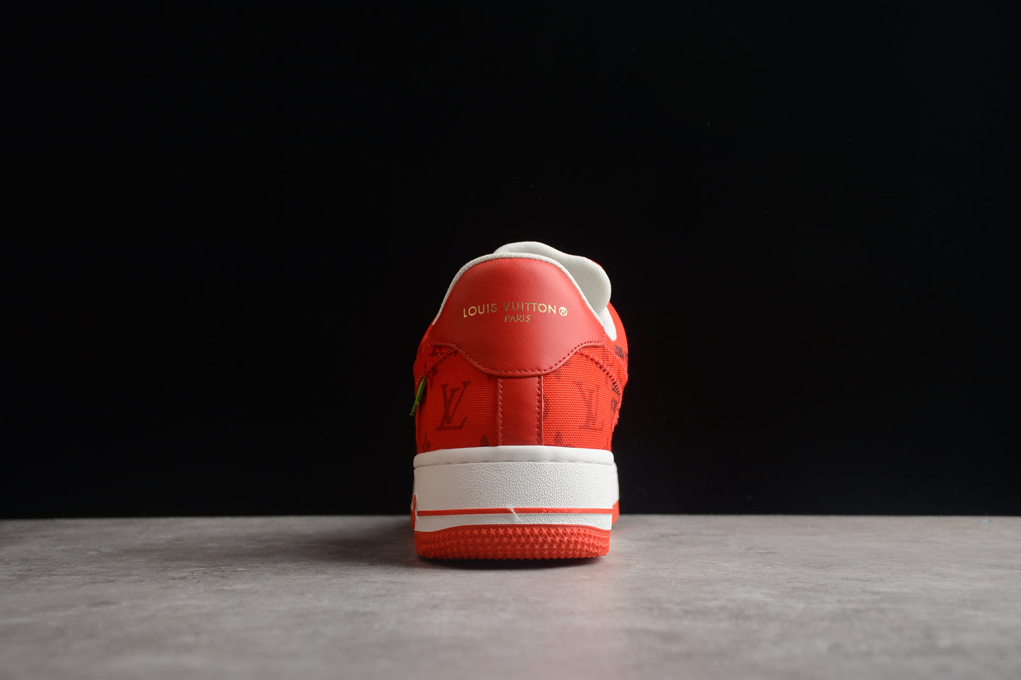 Louis Vuitton x Nike Air Force 1'07 LV8 Low Roja