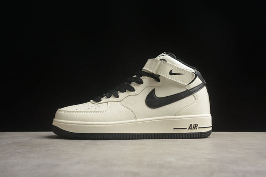 Nike Air Force 1 PA092 308