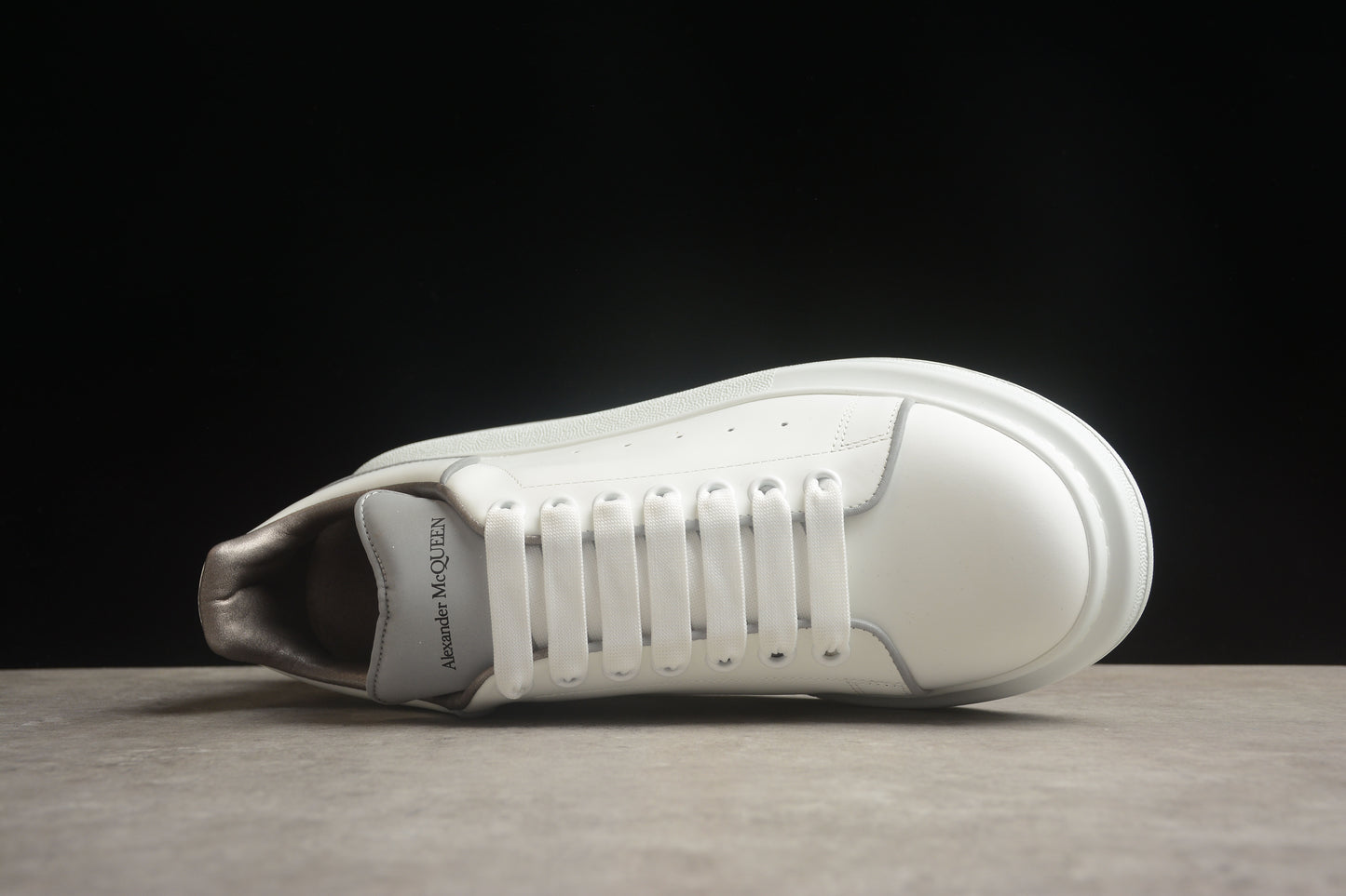 Alexander McQueen 10