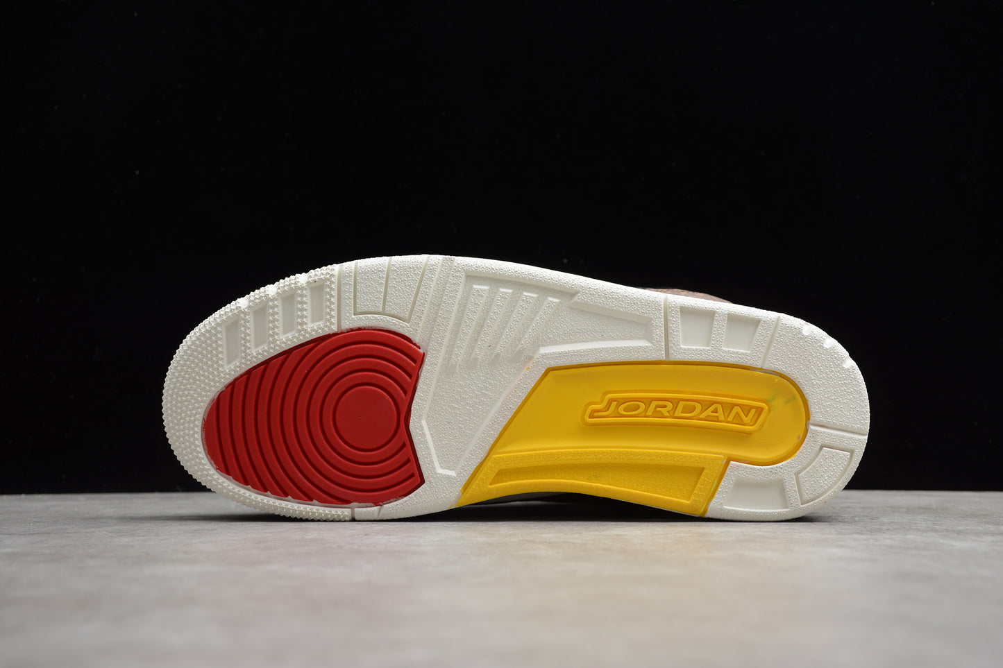 Air Jordan Retro CK4344-002