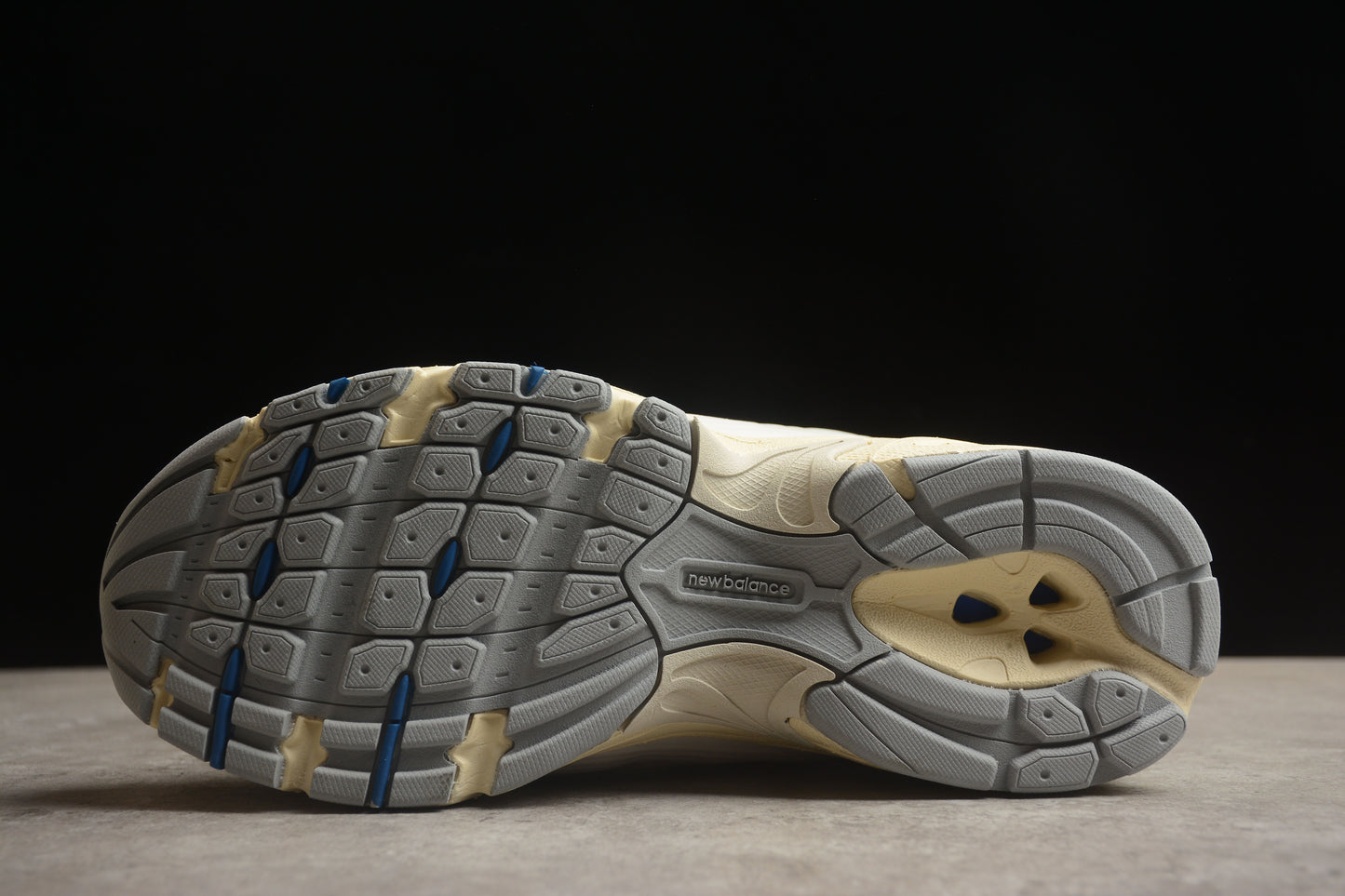 New Balance 530 MR530AM