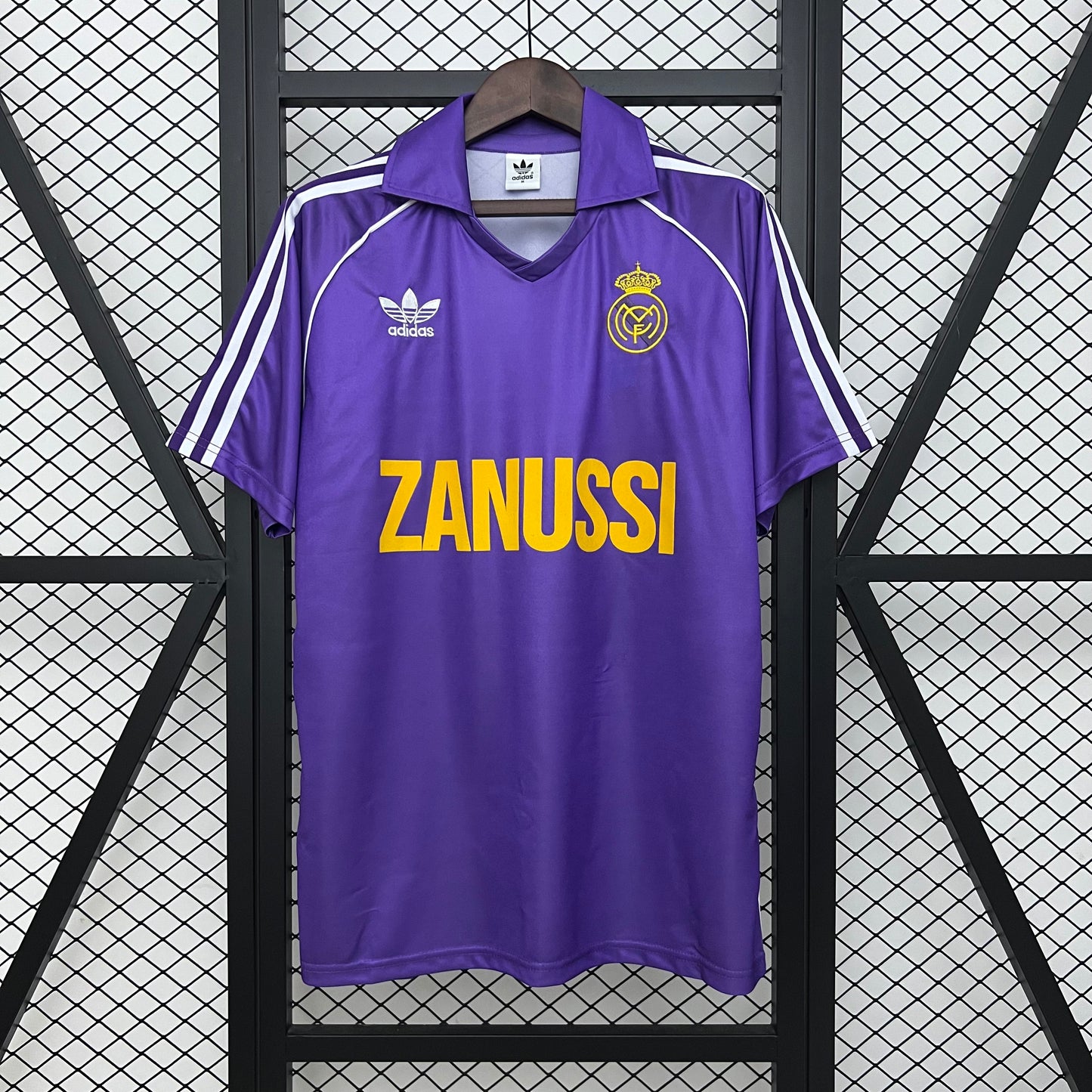 Real Madrid retro 1984/85 Away