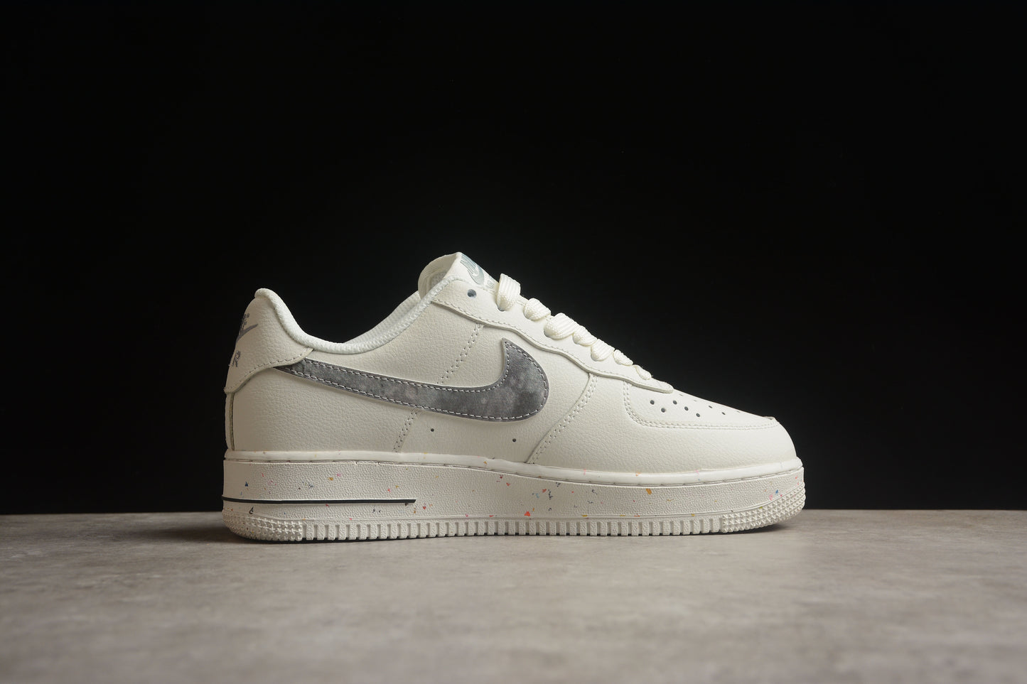 Nike Air Force 1 XQ2481844