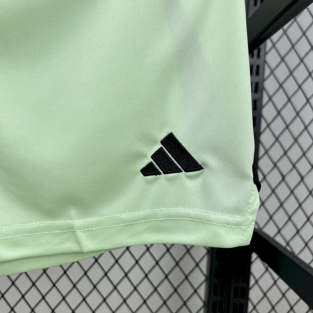 Bayern Munich 2025/26 Kids Version Portero