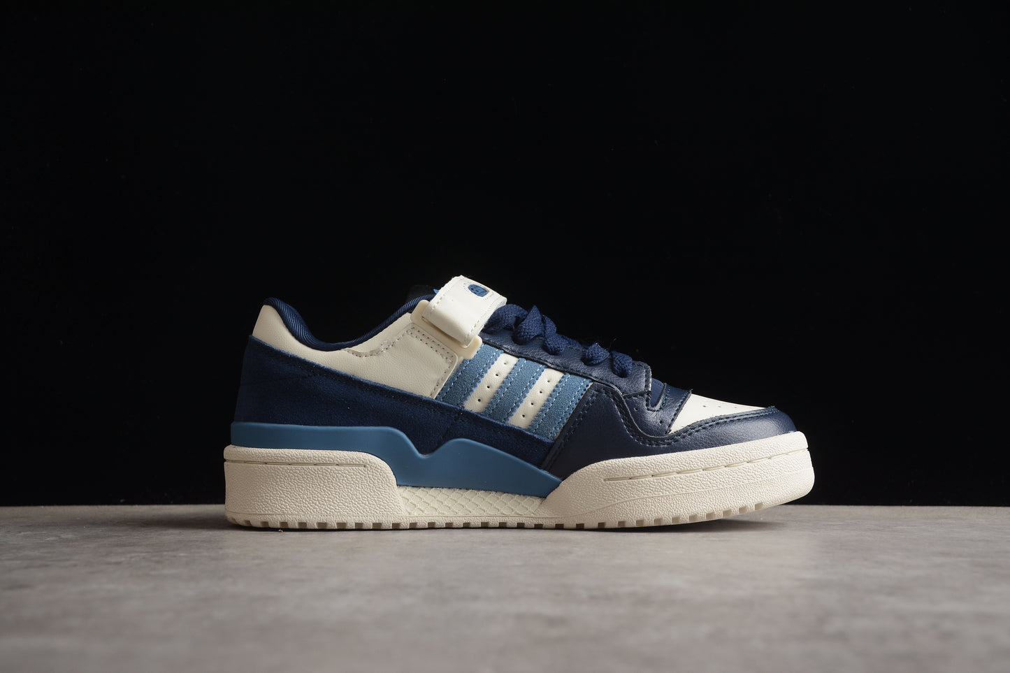 Adidas Forum 84 Low GX2162