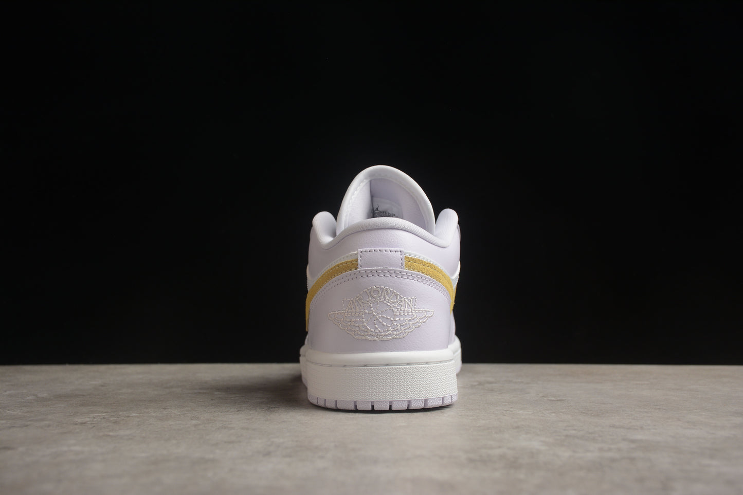 Nike Air Jordan 1 Low DC0774-501