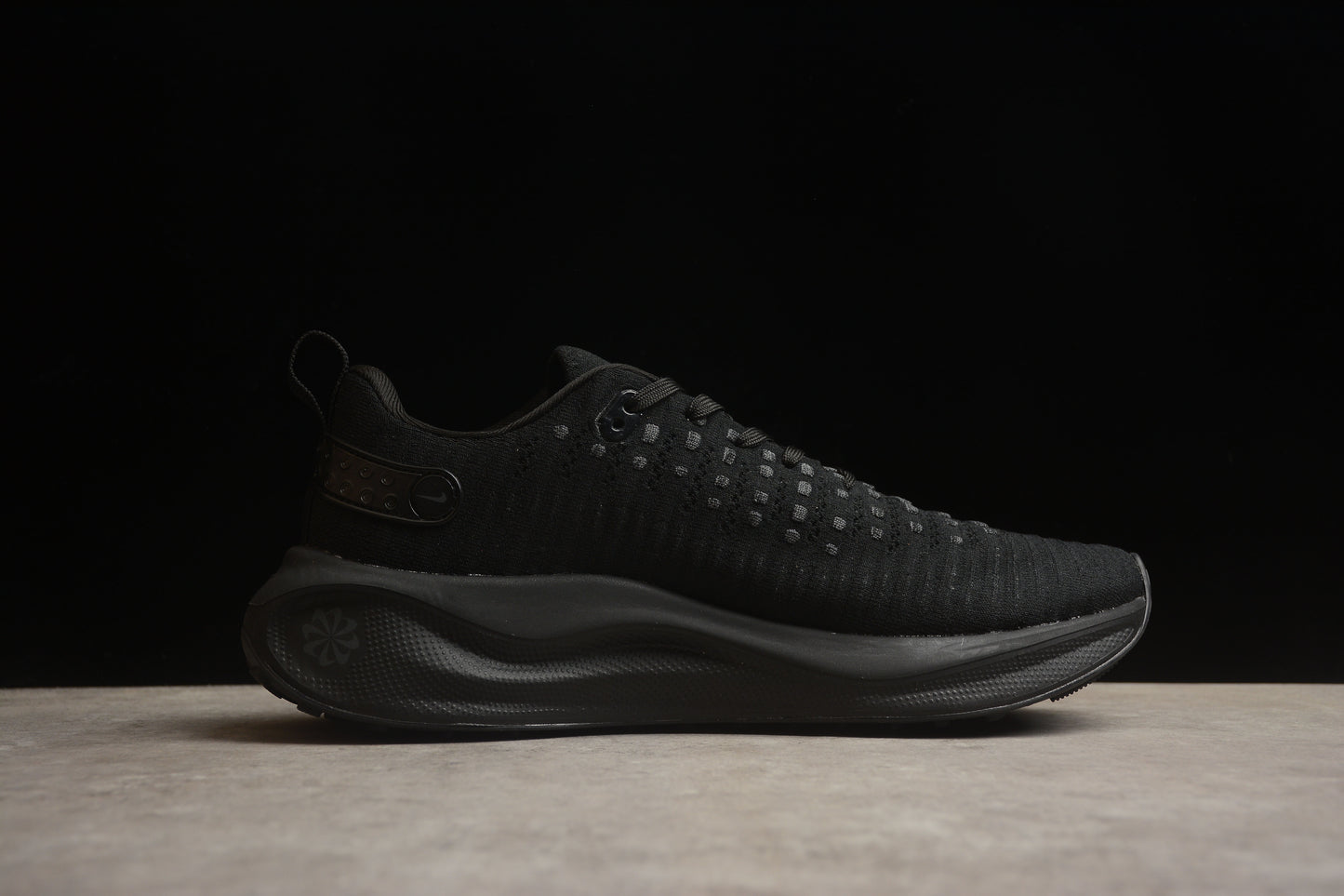 NIKE Zoom X Invincible Run DR2665-101