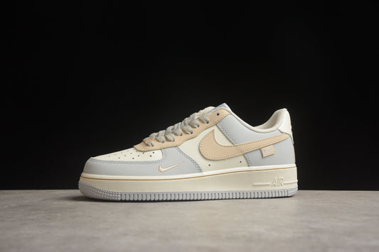 Nike Air Force 1 DB3301-111