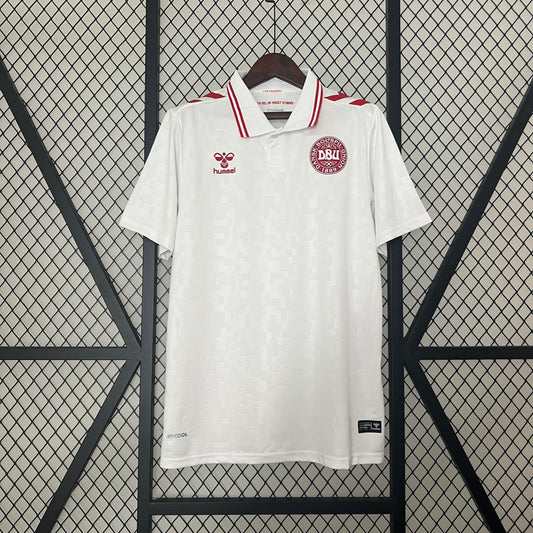 Dinamarca 2024 Away