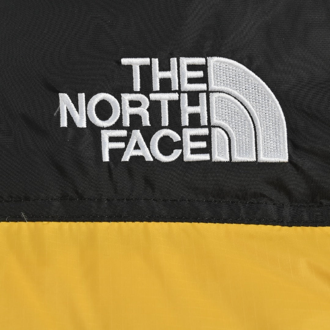 Chaqueta The North Face - Color Amarillo