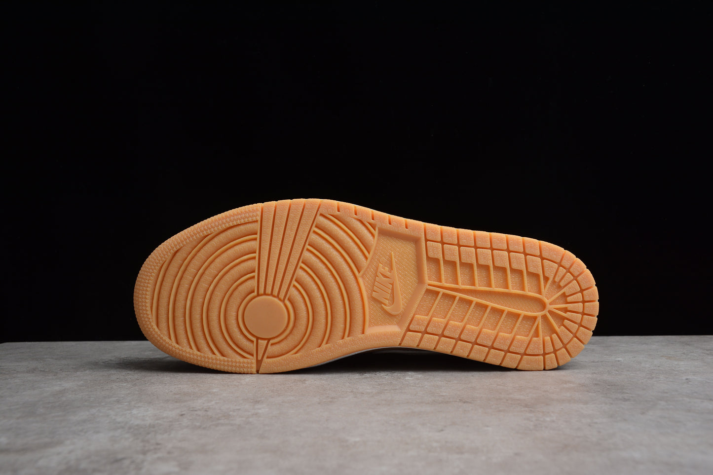 Nike Air Jordan 1 Low DN6999-100