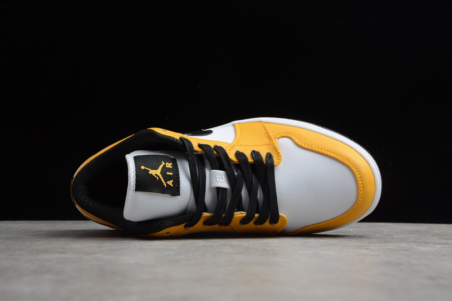 Nike Air Jordan 1 Low CZ4776-107