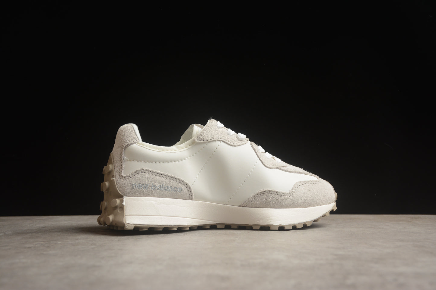 New Balance MS327 WS327KE