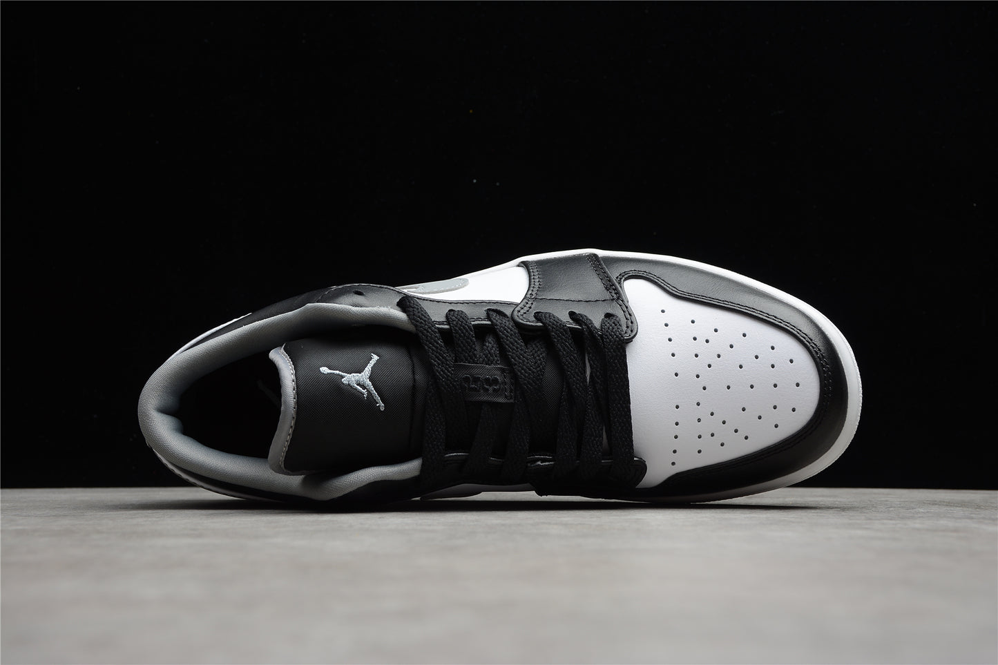 Nike Air Jordan 1 Low 553558-040