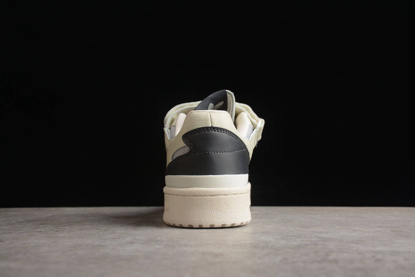 Adidas Forum 84 Low HQ6938